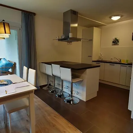 Auszeit-Mit-Pool-Wohnung-70-Qm-Sehr-Zentral-Gelegen * Todtmoos