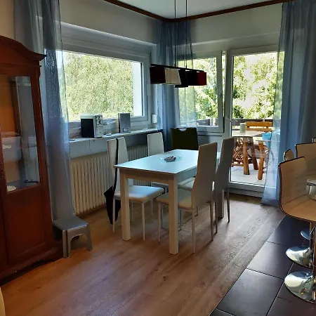 Apartmán Auszeit-Mit-Pool-Wohnung-70-Qm-Sehr-Zentral-Gelegen